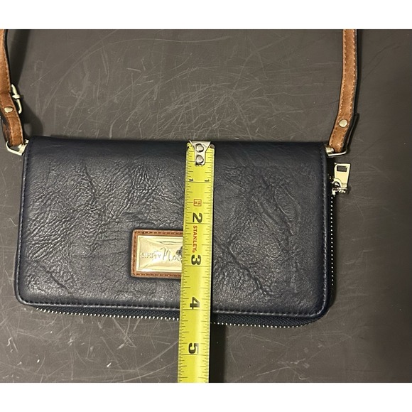 Simply Noelle Wallet Purse - Picture 8 of 8